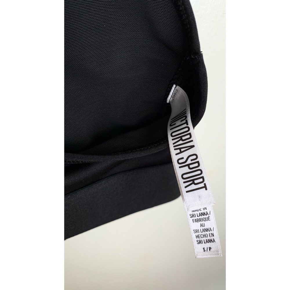 VICTORIA SPORT | Classic Racerback Blk Sports Bra - Picture 4 of 5